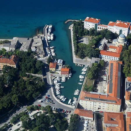 Prokonzul 2Br Apartment In Old Town Zadar Bagian luar foto