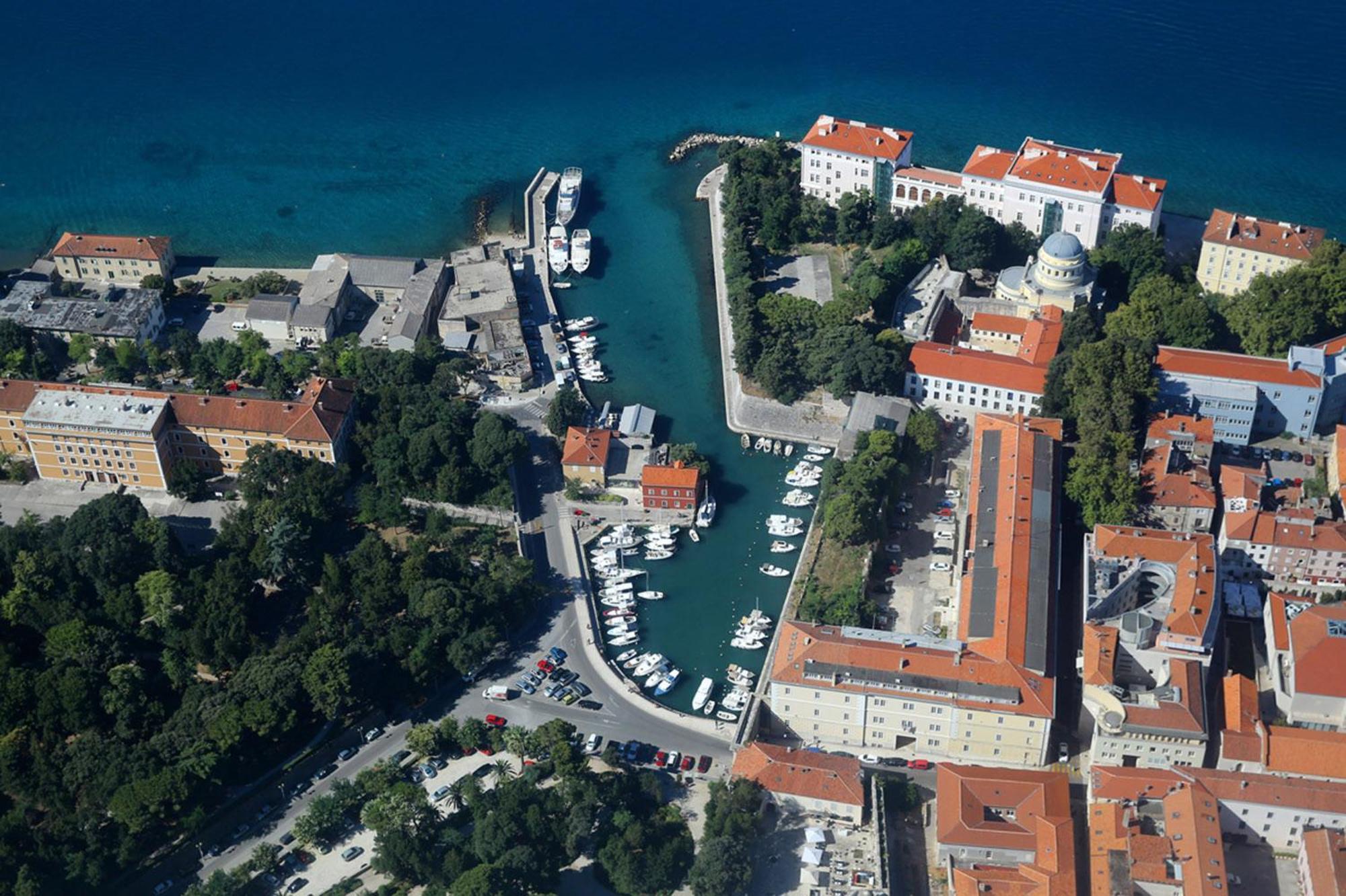 Prokonzul 2Br Apartment In Old Town Zadar Bagian luar foto